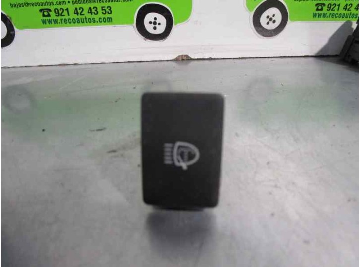 Recambio de mando para toyota avensis (t27) 2.2 d-4d cat referencia OEM IAM 8415002040 2081 