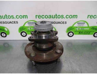 Replacement rear left knuckle for Mitsubishi Galant Sedan (EA0) 2.0 CAT OEM IAM reference 