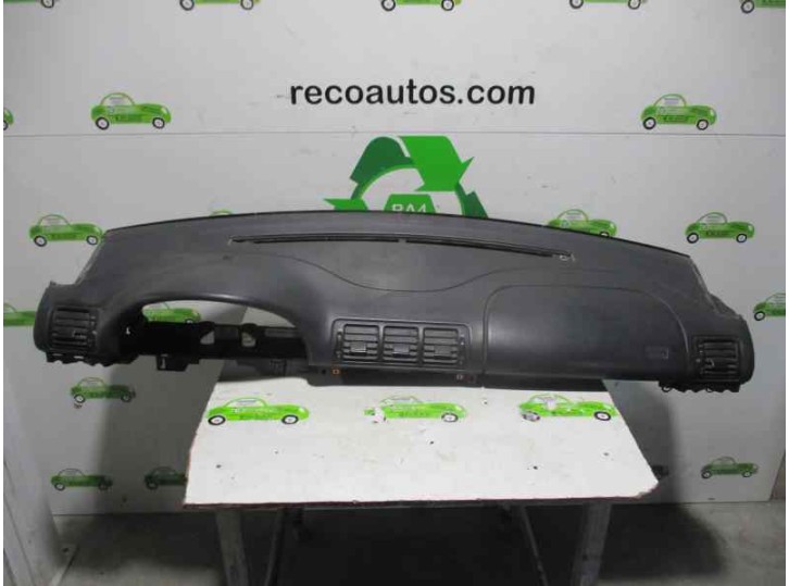 Recambio de salpicadero para mercedes-benz clase m (w163) 2.7 cdi 20v cat referencia OEM IAM A1636800387 NEGRO,DE PIEL A16368003