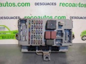 Recambio de caja reles / fusibles para fiat punto berlina (188) 1.9 diesel eco referencia OEM IAM 46774357  