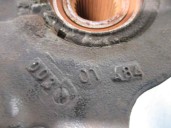 Recambio de mangueta delantera izquierda para renault laguna ii (bg0) 1.8 cat referencia OEM IAM 8200320888  