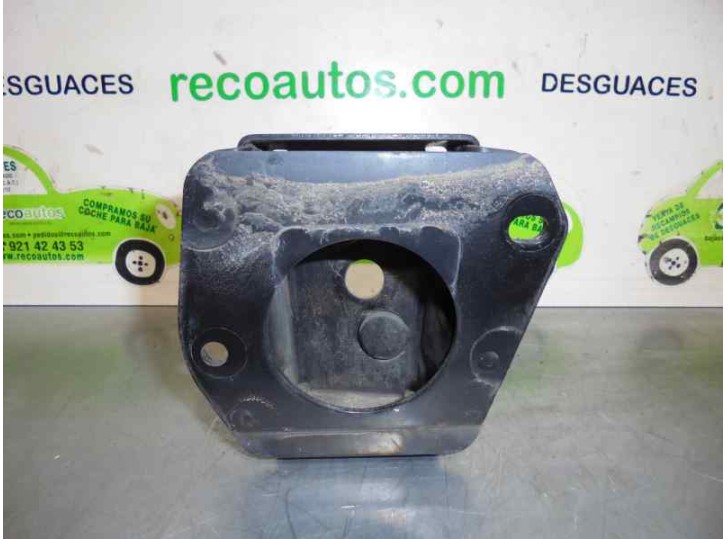 Recambio de refuerzo paragolpes trasero para toyota prius (nhw20) 1.5 cat referencia OEM IAM 5201647011  