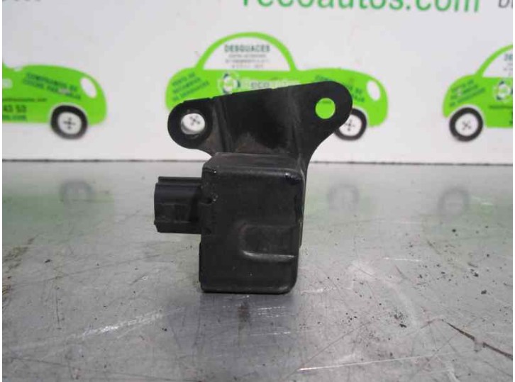 Recambio de sensor airbag para toyota prius (nhw20) 1.5 cat referencia OEM IAM G484547020 1876005720 DENSO