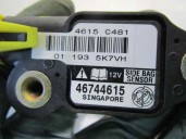 Recambio de sensor airbag para lancia lybra berlina 2.0 20v cat referencia OEM IAM 46744615 4615C481 