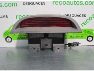 Recambio de luz central de freno para kia rio i hatchback (dc) 1.3 referencia OEM IAM 0K34W51580  