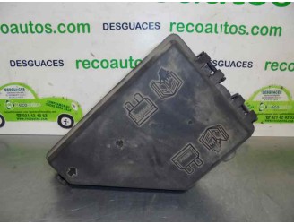 Recambio de caja reles / fusibles para mg mg zs (t/rt) 1.8 16v cat referencia OEM IAM YQE000740R 
