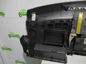 Recambio de salpicadero para toyota corolla verso (r1) 2.0 turbodiesel cat referencia OEM IAM NEGRO PARTE SUPERIOR