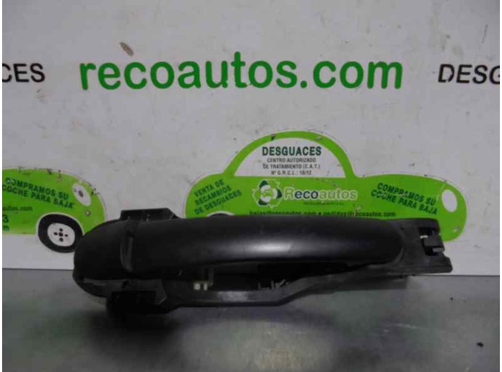 Replacement right front exterior door handle for Seat Altea XL (5P5) 2.0 TDI OEM IAM reference 