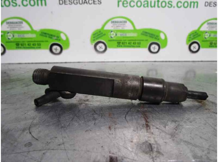 Replacement injector for Audi A6 Saloon (C4) 2.5 TDI OEM IAM reference 046130201E KBEL58P119 BOSCH