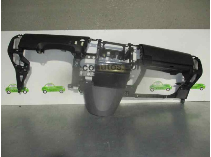 Recambio de salpicadero para toyota prius (nhw20) 1.5 cat referencia OEM IAM 5530347020 PARTE INFERIOR 