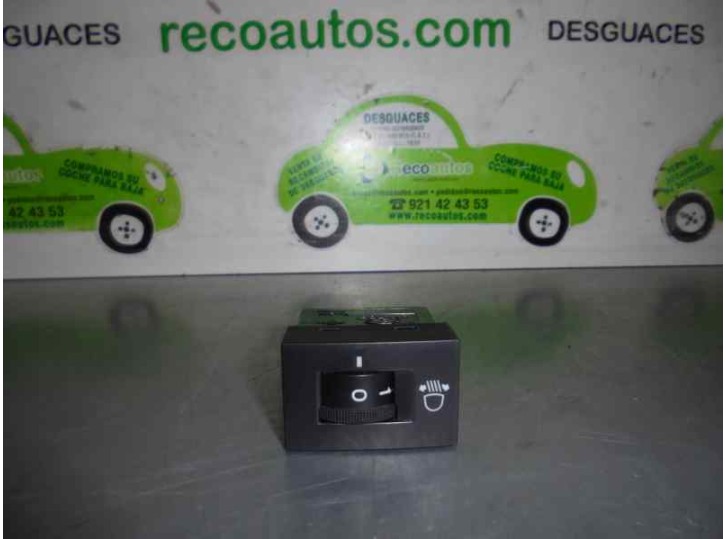 Replacement dashboard light switch for Hyundai Matrix (FC) 1.6 CAT OEM IAM reference 9337017000 