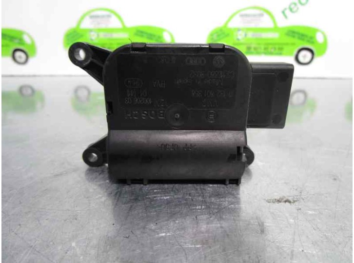 Recambio de motor calefaccion para audi a6 berlina (4f2) 3.0 v6 24v tdi referencia OEM IAM 0132801358 BOSCH