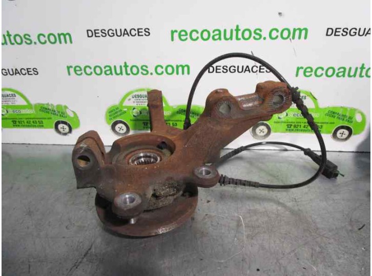 Recambio de mangueta delantera derecha para renault twingo 1.2 16v referencia OEM IAM 8200663593  