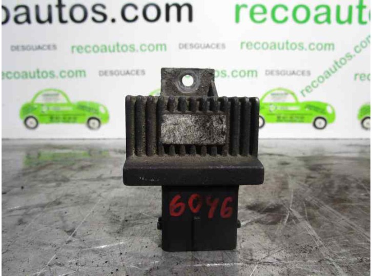 Recambio de caja precalentamiento para renault master ii phase 2 caja cerrada 2.5 dci diesel cat referencia OEM IAM 7700115078 B
