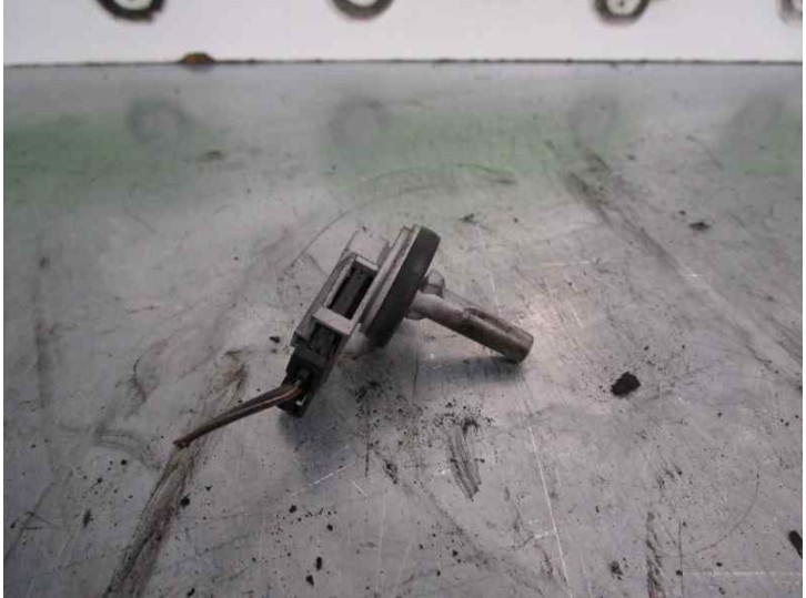Recambio de sensor para skoda superb (3u4) 1.9 tdi referencia OEM IAM 1J0907543A 