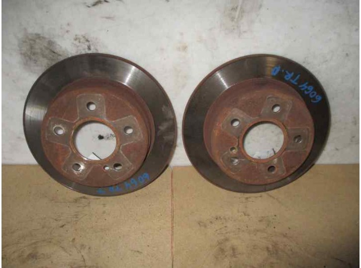 Recambio de disco freno trasero para mercedes-benz clase c (w202) berlina 2.8 24v cat referencia OEM IAM 