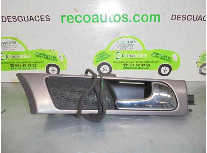 Recambio de maneta interior delantera derecha para audi a6 avant (4b5) 2.5 v6 24v tdi referencia OEM IAM 
