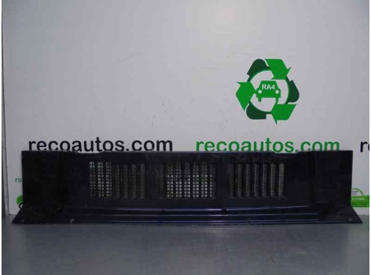 Recambio de rejilla delantera para jeep wrangler (tj) 2.5 cat referencia OEM IAM 55174638E  