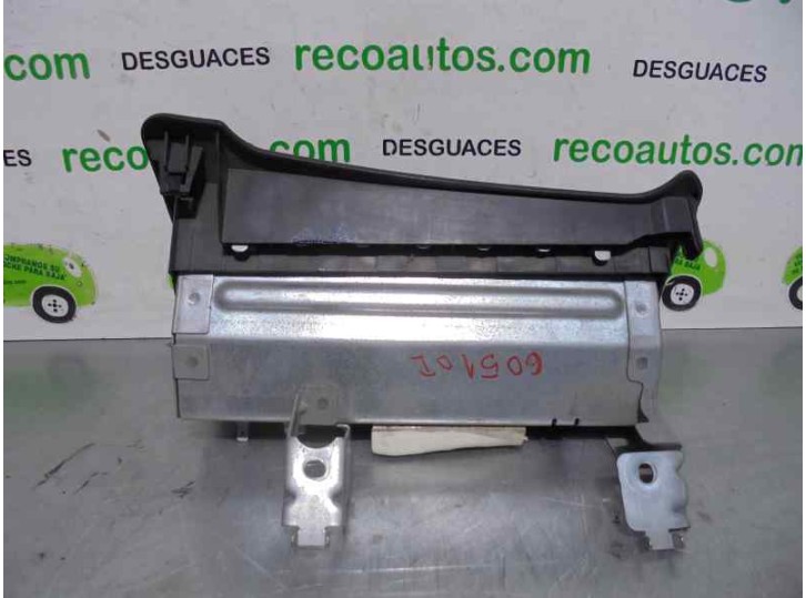 Recambio de airbag delantero derecho para peugeot 407 sw 2.0 16v hdi fap cat (rhr / dw10bted4) referencia OEM IAM 96445885 