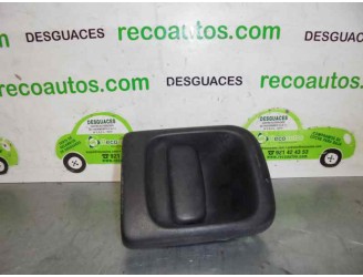 Replacement front left exterior door handle for Renault Master II Phase 2 closed box 2.5 dCi diesel CAT OEM IA reference