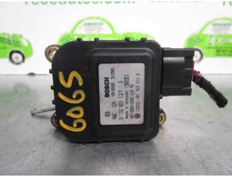 Recambio de motor calefaccion para audi a6 avant (4b5) 2.5 v6 24v tdi referencia OEM IAM 4B1820511A 0132801127 BOSCH