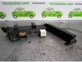 Recambio de caja reles / fusibles para opel vectra c berlina 2.0 dti referencia OEM IAM 13144709  
