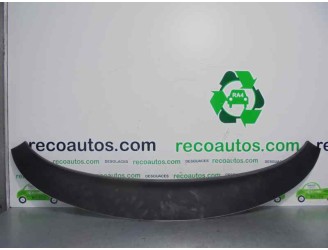 Replacement front moldings for Seat Altea XL (5P5) 2.0 TDI OEM IAM reference 5P0854943E 