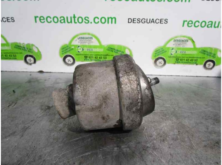 Recambio de soporte motor izquierdo para opel vectra b berlina 1.6 16v referencia OEM IAM 