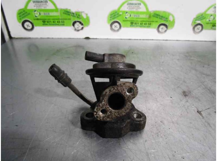 Replacement EGR valve for Chrysler Neon (PL) 2.0 16V CAT OEM IAM reference 