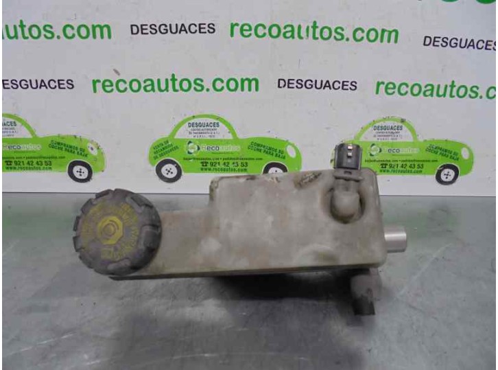 Recambio de bomba freno para renault megane iii coupe dynamique referencia OEM IAM 460115826R  