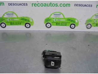 Replacement rear left window switch for Peugeot 607 (s1) 3.0 V6 24V OEM IAM reference 1605594 