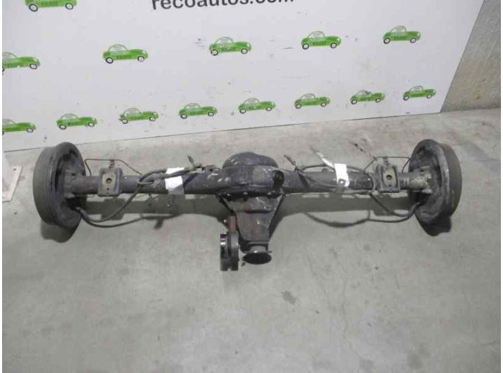 Replacement rear axle for Hyundai H 1 2.5 CRDi CAT OEM IAM reference 521004A805 320 MM DRUM BURRA 19