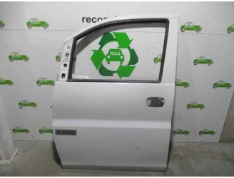 Replacement front left door for Hyundai H 1 2.5 CRDi CAT OEM IAM reference 760034A102 WHITE 5D