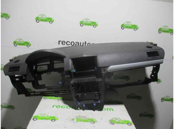 Recambio de salpicadero para opel astra h caravan energy referencia OEM IAM 13149016 NEGRO 