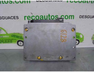 Replacement engine control unit (ECU) for Citroën Xantia saloon 1.9 turbodiesel OEM IAM reference 9624519580 0281001262 BOSCH