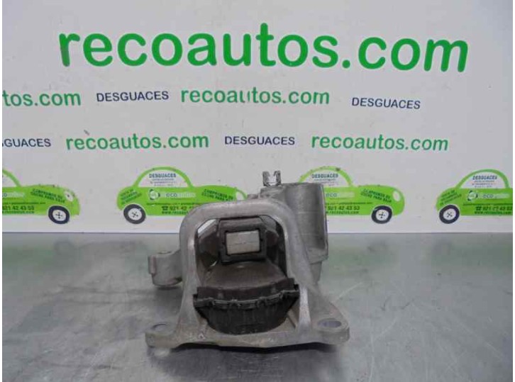 Recambio de soporte motor derecho para renault megane iii coupe dynamique referencia OEM IAM 112100019R  