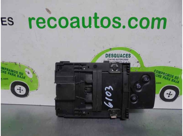 Recambio de conmutador de arranque para renault megane iii coupe dynamique referencia OEM IAM 285909828R  