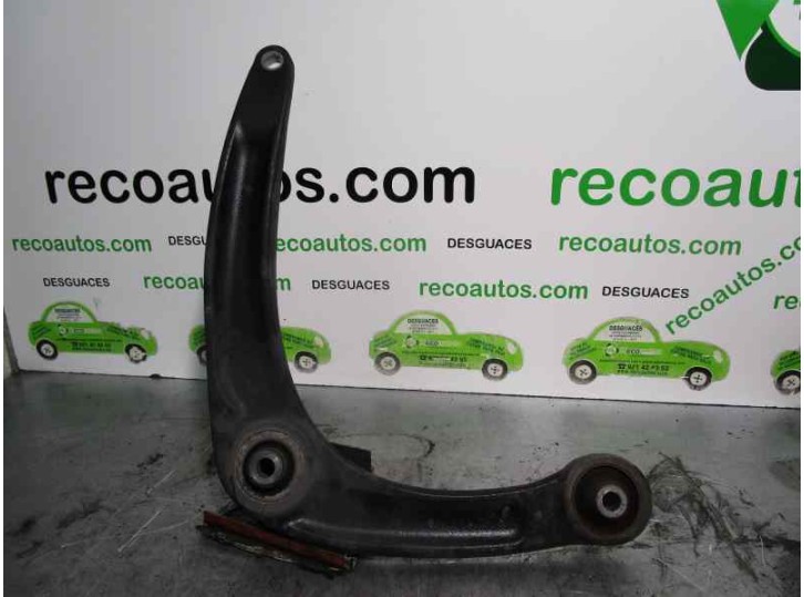 Recambio de brazo suspension inferior delantero izquierdo para citroën c4 lim. collection referencia OEM IAM  833548 
