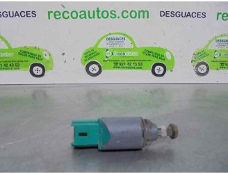 Recambio de interruptor para renault trafic caja cerrada (ab 4.01) 1.9 diesel referencia OEM IAM 8200168240 