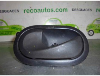 Recambio de maneta interior trasera izquierda para renault kangoo 1.5 dci diesel referencia OEM IAM 8200310579 CAJA 7 