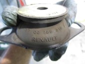Recambio de soporte motor izquierdo para renault clio ii fase i (b/cbo) 1.4 referencia OEM IAM 7700788318 