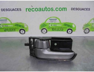 Replacement front left interior door handle for Suzuki Swift sedan (MZ) 1.3 DDiS diesel cat OEM IAM reference 8313062J10