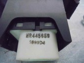 Recambio de mando elevalunas trasero derecho para mitsubishi montero (v60/v70) 3.2 di-d cat referencia OEM IAM MR445659 