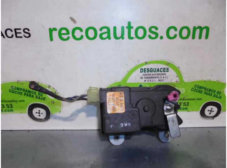 Replacement front right central locking motor for Hyundai H 1 2.5 CRDi CAT OEM IAM reference 957404A050 
