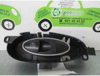 Recambio de mando elevalunas delantero derecho para mercedes-benz clase e (w211) berlina 2.2 cdi cat referencia OEM IAM 501C0344