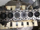 Recambio de bloque para mercedes-benz clase e (w211) berlina e 320 cdi (211.026) referencia OEM IAM 6130110101 