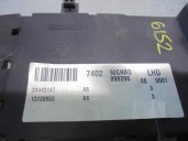 Recambio de caja reles / fusibles para opel vectra c berlina 2.2 16v dti cat (y 22 dtr / l50) referencia OEM IAM 13120953 