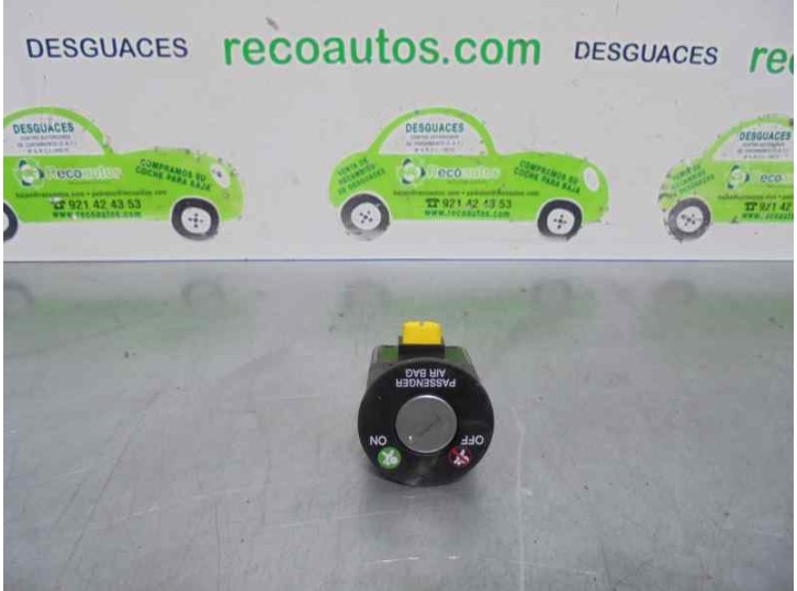Recambio de boton airbag para kia rio ii (jb) 1.5 crdi referencia OEM IAM   