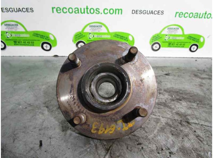 Replacement rear left stub axle for Nissan Primera Saloon (P11) 2.0 turbodiesel cat OEM IAM reference 432002F000 43200