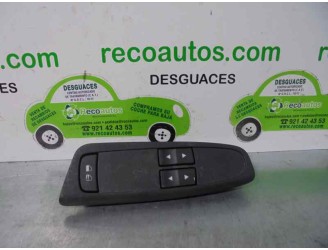 Replacement front left window regulator switch for Fiat Stilo (192) 1.9 8V JTD CAT (939A1000 / 192A8000) OEM IAM reference 